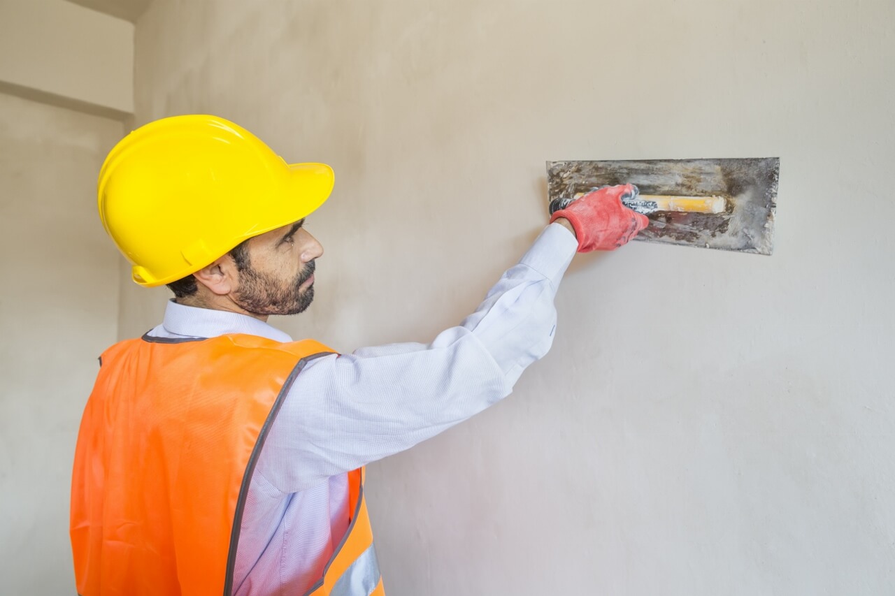 All that you need to know about White Cement vs Wall Putty.